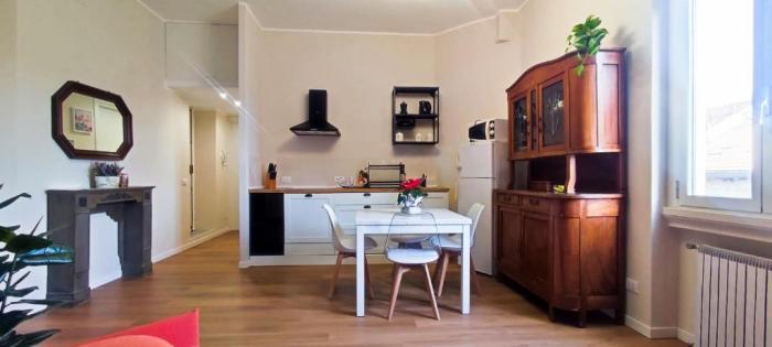 2 Bedroom Gem Near Milano Centrale Fast Wi Fi Kademy House Oda fotoğraf