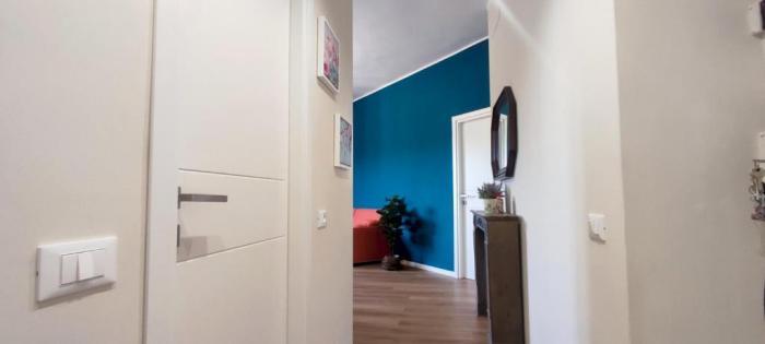 2 Bedroom Gem Near Milano Centrale Fast Wi Fi Kademy House Oda fotoğraf