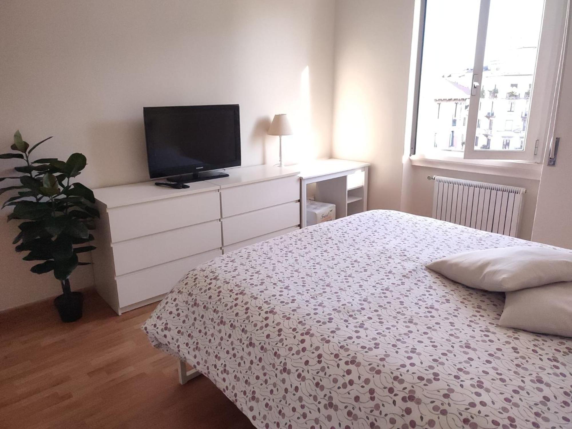 2 Bedroom Gem Near Milano Centrale Fast Wi Fi Kademy House Dış mekan fotoğraf