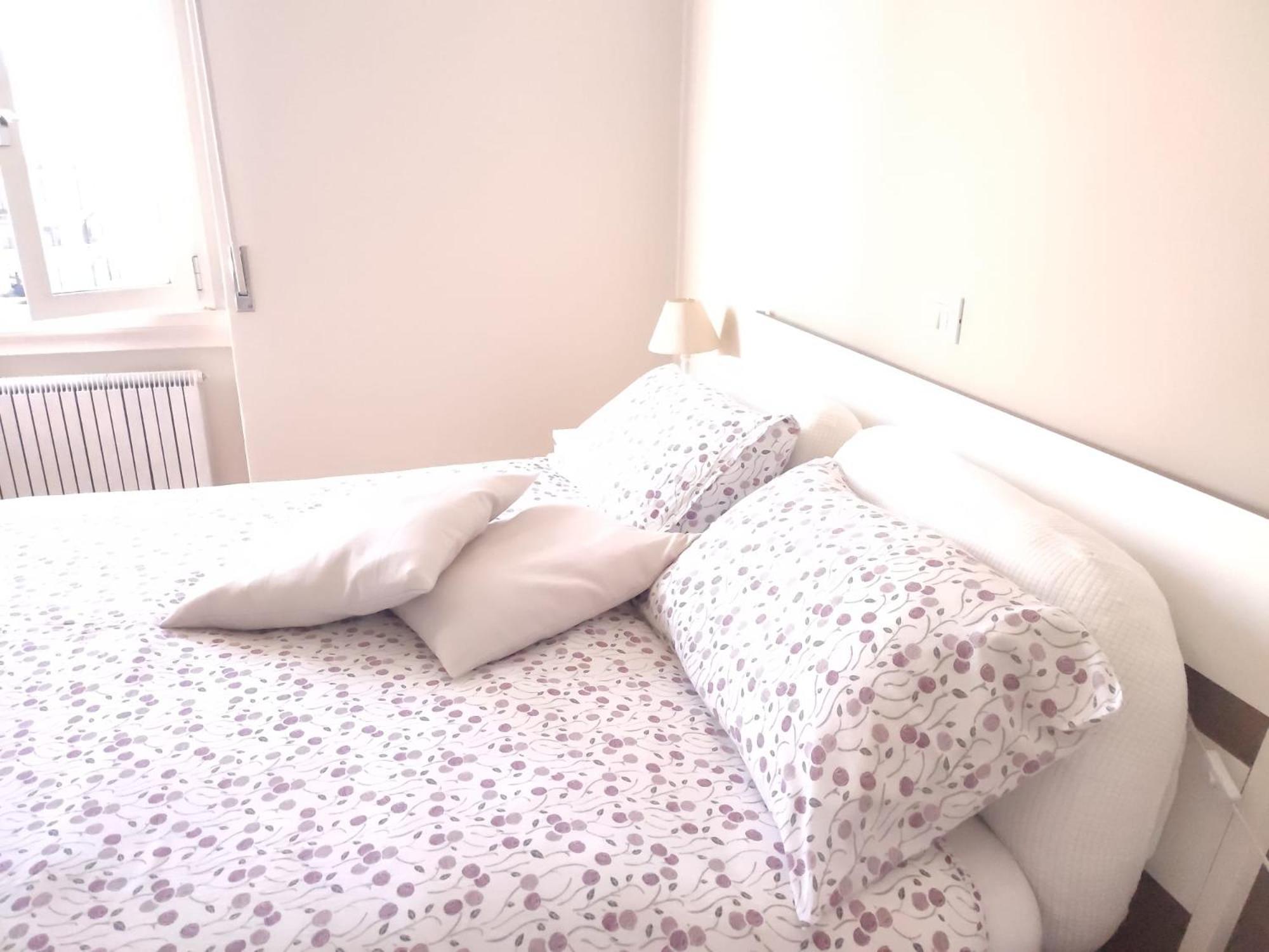 2 Bedroom Gem Near Milano Centrale Fast Wi Fi Kademy House Dış mekan fotoğraf